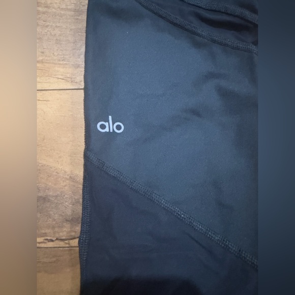 Alo Yoga Sheila High Waisted Mesh Leggings | Sz M, Gray | Yoga/Lounge/Activewear - Picture 5 of 7